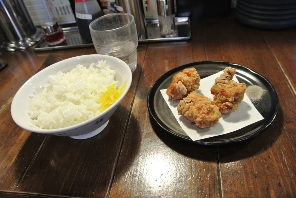 麺家 地養｜お得なセットメニュー 鶏の唐揚げ（三個）＋ライス